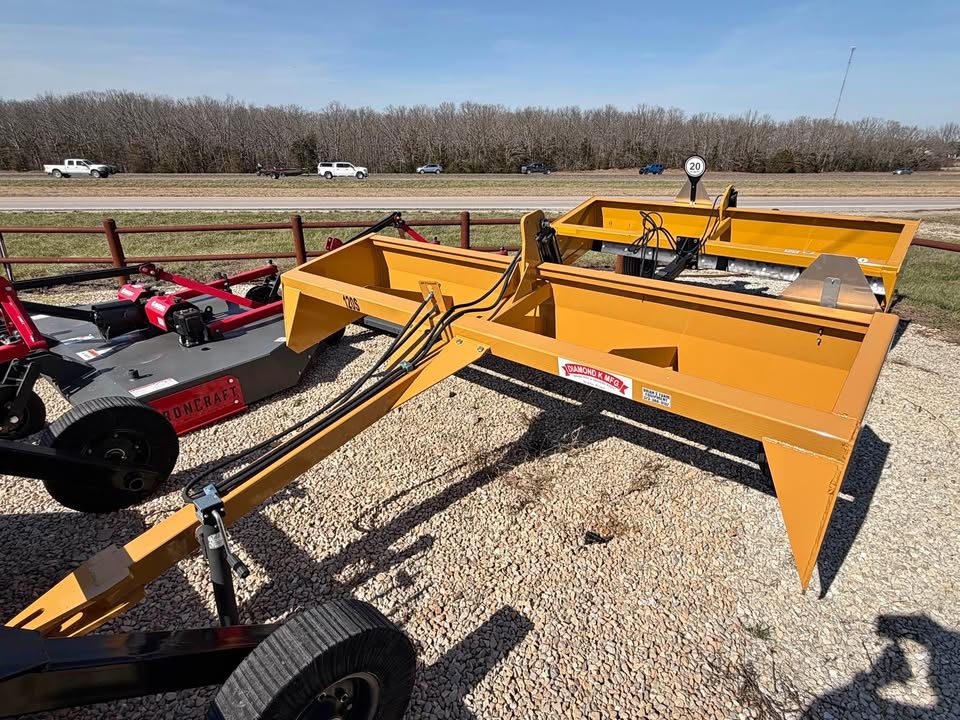 New 2025 Diamond K 120S 10" Pull Type Grader