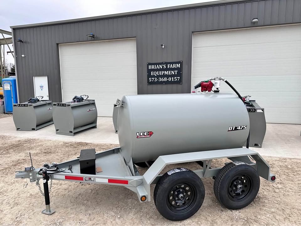 New 2027 Lee Agra fuel trailer dt475 fuel trailer