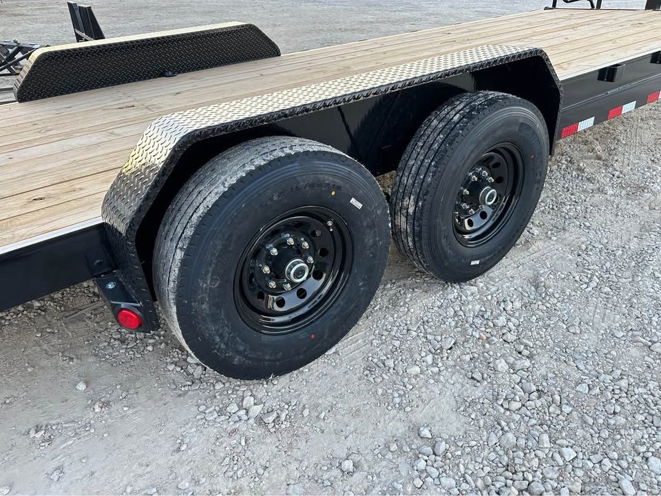 New 2026 PJ CC 24" 14k trailer