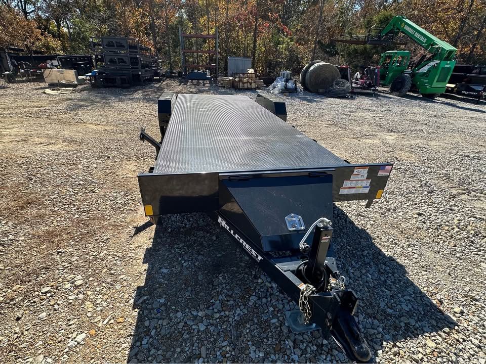 New 2026 Hillcrest 22" car hauler 10k