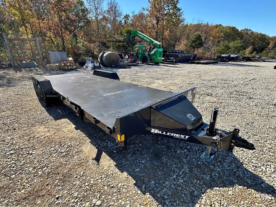 New 2026 Hillcrest 22" car hauler 10k