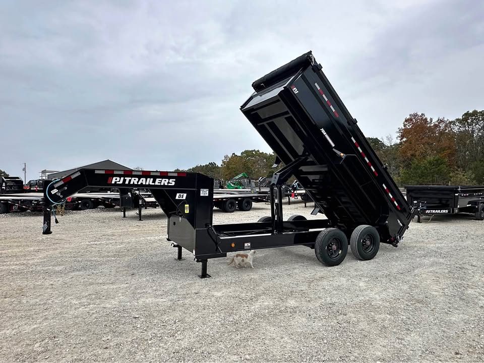 New 2026 PJ de dump trailer
