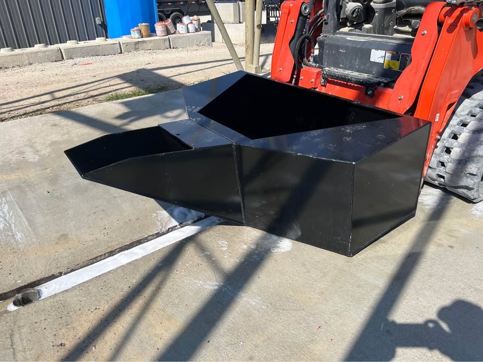 New 2025 Patriot Concrete Bucket
