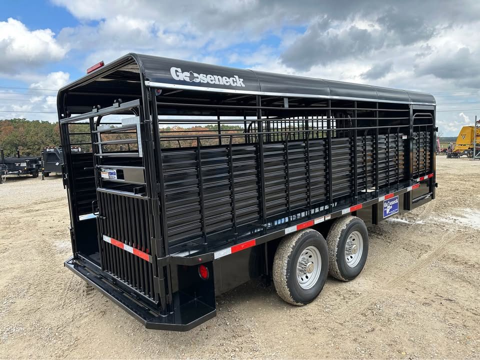 New 2026 Gooseneck  20"x6"8" stock trailer