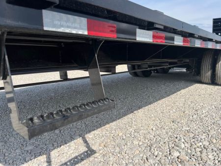 New 2026 PJ Gooseneck LD 21+5