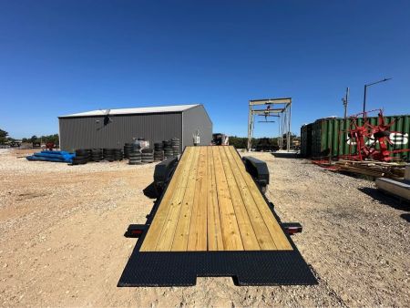 New 2026 Hillcrest 22" tilt trailer 14k