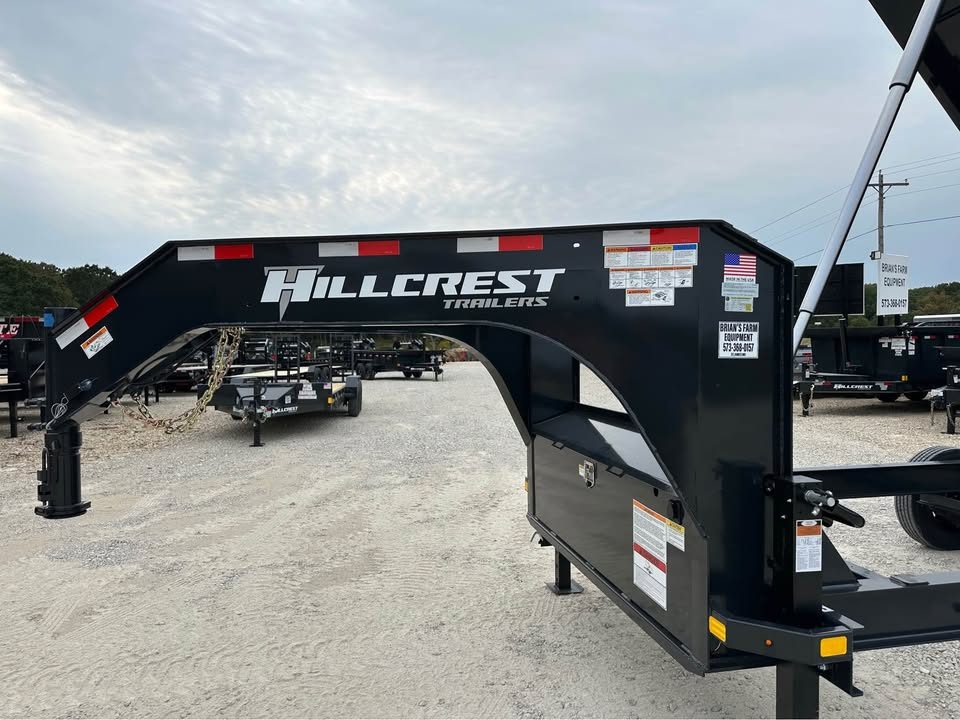 New 2026 Hillcrest  17.6K gooseneck dump trailer