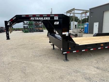 New 2026 PJ CC 14k lowboy gooseneck