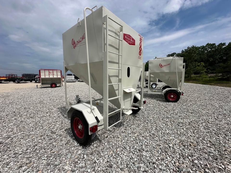 New 2026 Apache  4 ton portable feed bin
