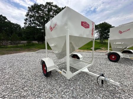 New 2026 Apache 6500 portable feed bin