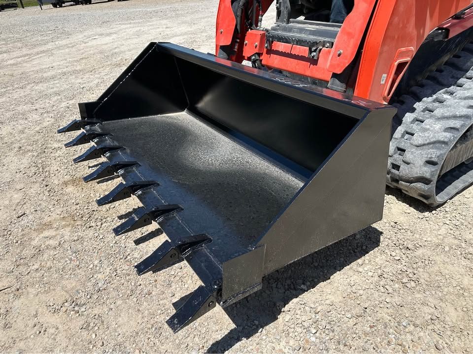 New 2025 Patriot  72" HD bucket