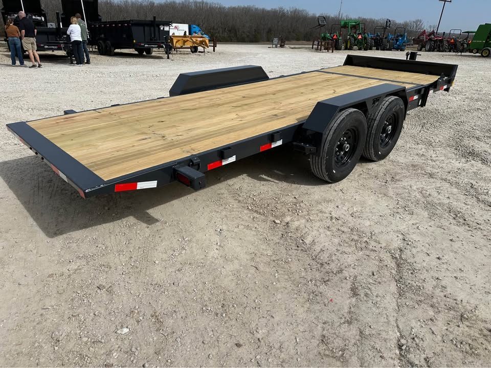 New 2025 Hillcrest 22' tilt deck trailer 16k