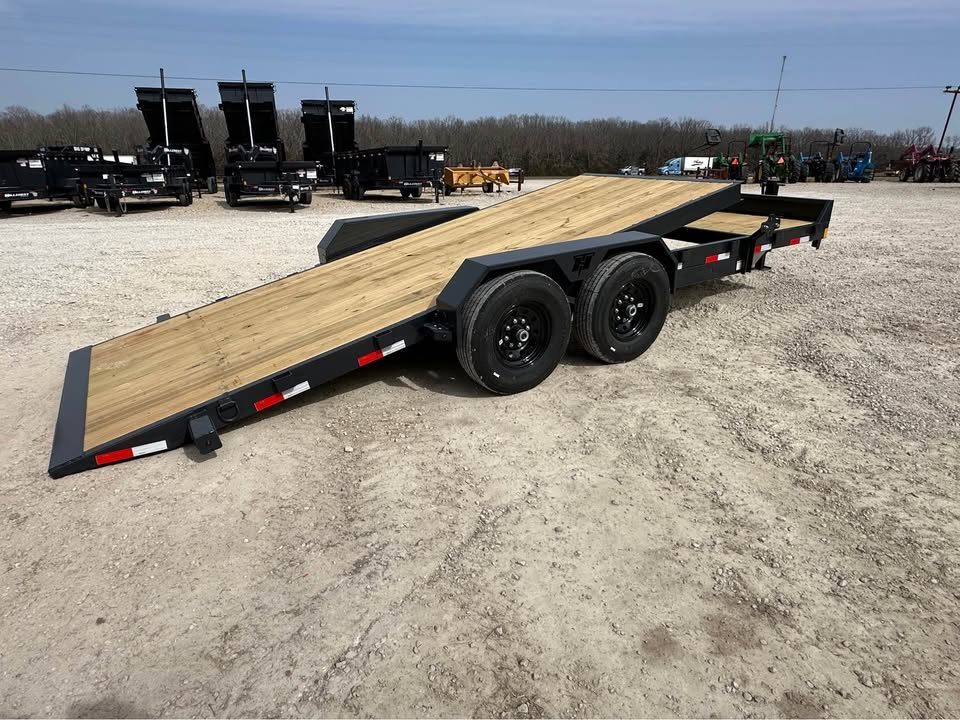 New 2025 Hillcrest 22' tilt deck trailer 16k