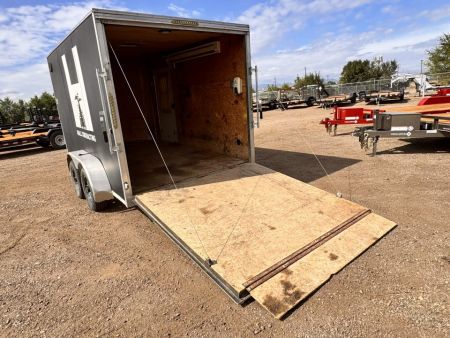 Used 2018 R&M Manufacturing 7-12-2V Enclosed