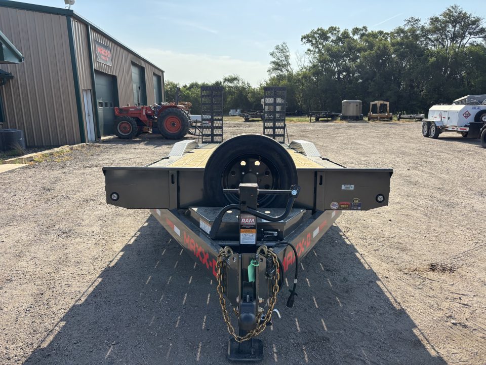 New 2027 MAXX-D H8X10224 Equipment Trailer