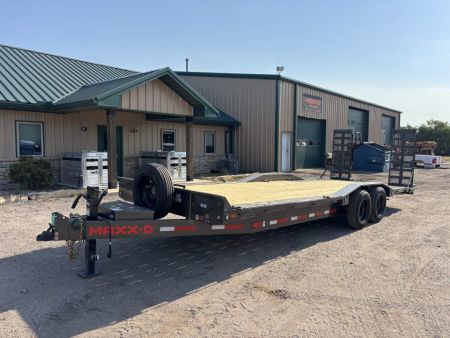 New 2027 MAXX-D H8X10224 Equipment Trailer