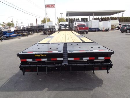 New 2027 Big Tex Trailer * 16GN-40D5A * 40ft Super Duty Single Wheel Tandem Axle Gooseneck Trailer w/ Mega Ramps *ON Order*