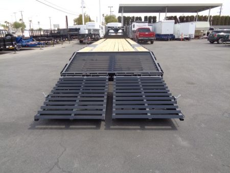 New 2027 Big Tex Trailer * 16GN-40D5A * 40ft Super Duty Single Wheel Tandem Axle Gooseneck Trailer w/ Mega Ramps *ON Order*