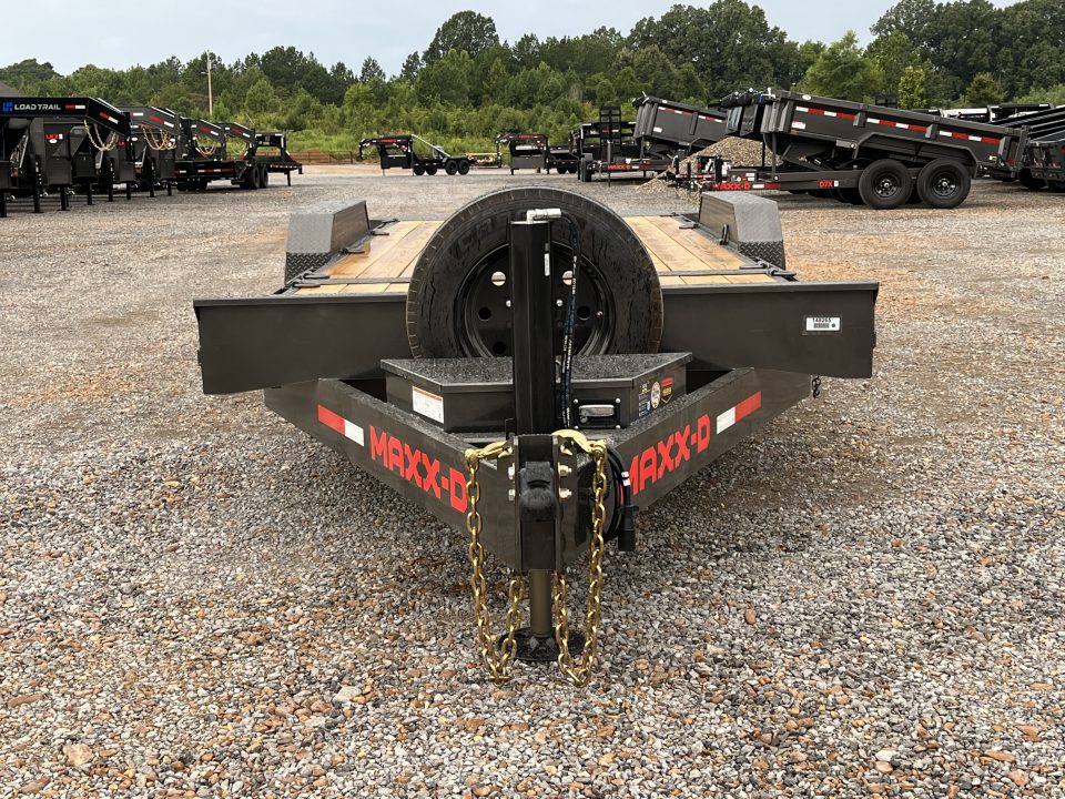 New 2027 MAXXD 83" X 22' 17.6K Tilt Equipment Trailer *OAK FLOOR*