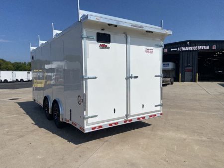 New United Trailers UXT-8.5X20 Contractor