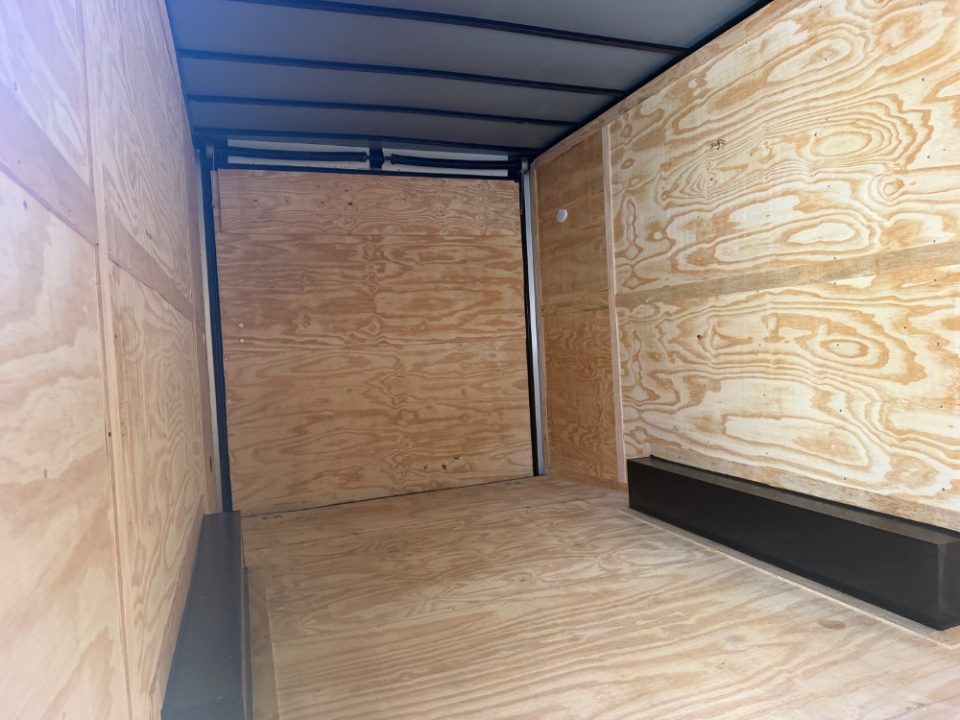 2027 Quality photo 2