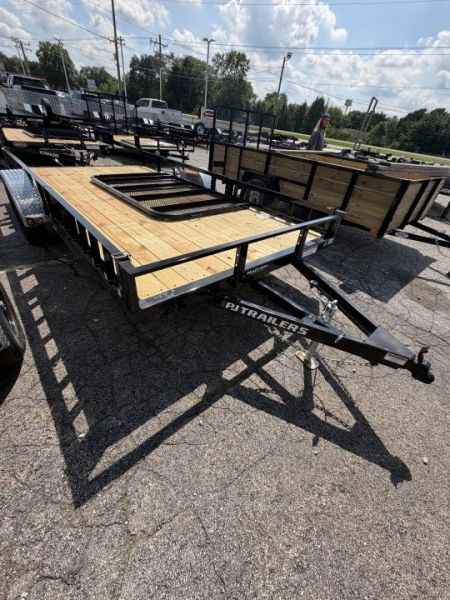 New 2027 PJ TRAILER UTILITY U8141 83X14 SA  STRAIGHT DECK W/ ATV RAMPS (GVW:2995) BLACK