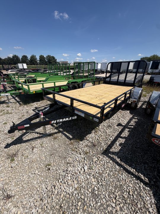New 2027 PJ TRAILER UTILITY U8141 83X14 SA STRAIGHT DECK  (GVW:4995) BLACK