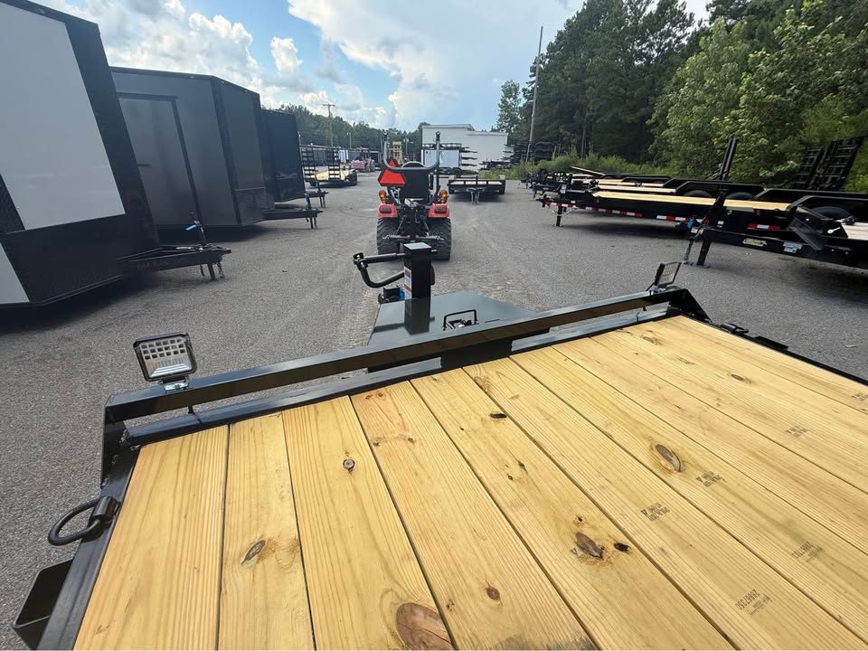 New 2027 Oak Ridge 83x20 14k Equipment Trailer