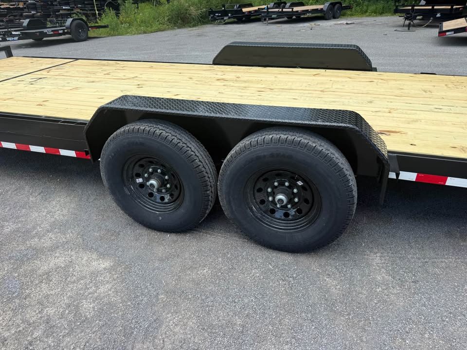 New 2026 Oak Ridge 7x22 14k Equipment Trailer