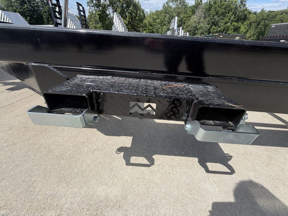 New 2026 Midsota 82" x 16' Versa Dump W/ Telescopic Cylinder - Side Swing Door - Wireless Remote - ST215/75R17.5 (Spare Tire/Ramps/Tarp Included) - Black - 17,600# GVWR