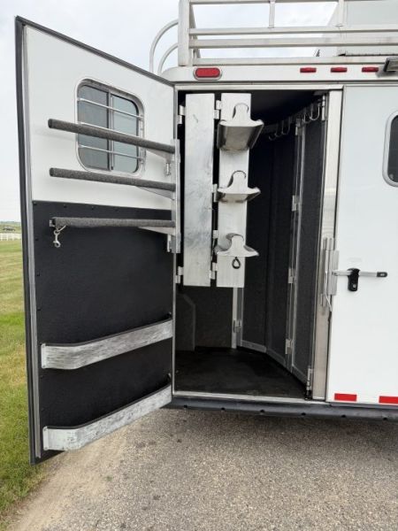 Used 2014 4-Star Trailers 3H 11' Trail Boss LQ Horse Trailer