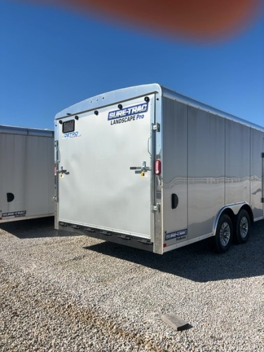 New 2026 Sure-Trac 8.5 x 18 Landscape Pro Enclosed Round Top 10K Cargo / Enclosed Trailer