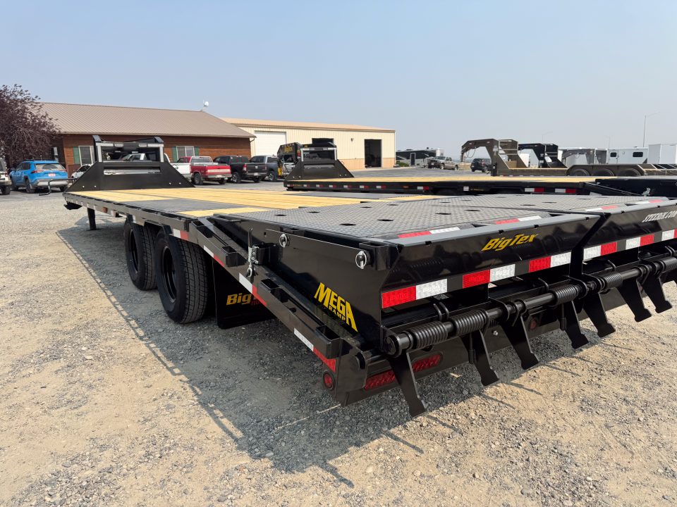New 2027 Big Tex Trailers 25GN 25+5 Flatbed Trailer