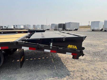 New 2027 Big Tex Trailers 25GN 25+5 Flatbed Trailer