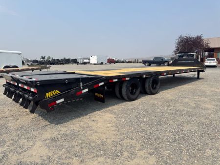New 2027 Big Tex Trailers 22GN 28+5 Flatbed Trailer