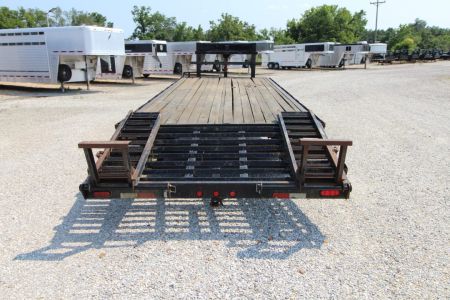 Used 2007 Delta Trailers 20+4 GN Flatbed Trailer