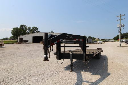 Used 2007 Delta Trailers 20+4 GN Flatbed Trailer