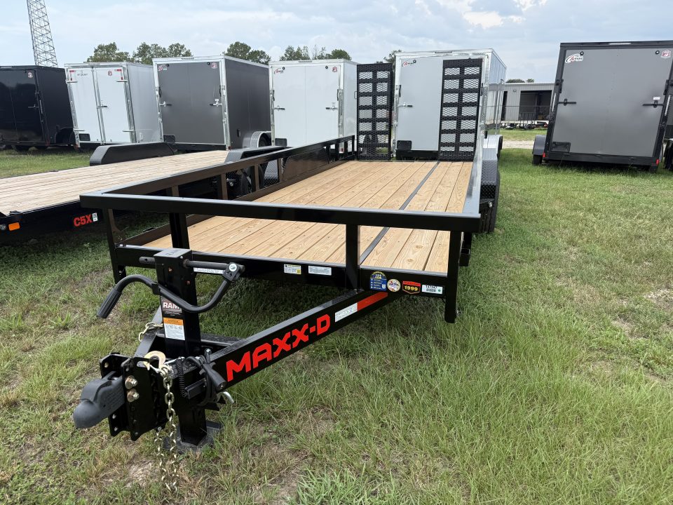 2027 MAXXD U5X8320 photo 5