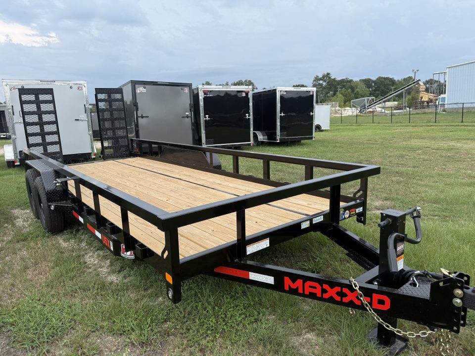 2027 MAXXD U5X8320 photo 2