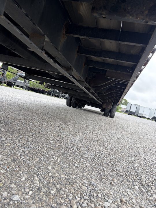 Used 2020 Load Trail Low-Pro Gooseneck (102" x 40') 24K Flatbed Trailer