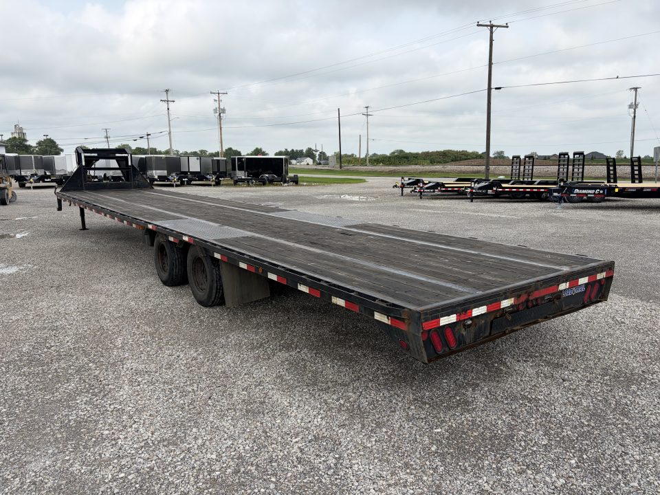 Used 2020 Load Trail Low-Pro Gooseneck (102" x 40') 24K Flatbed Trailer