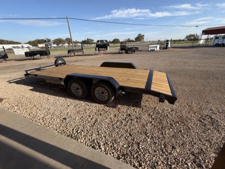 New 2026 Diamond T 8318HCH Car Hauler