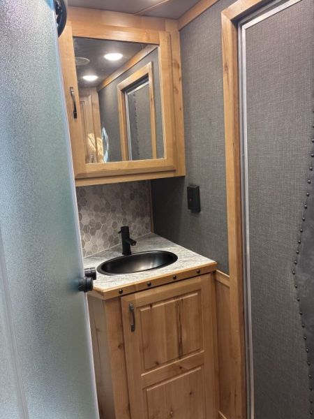 New 2027 SMC Laramie 3H 12' LQ Horse Trailer