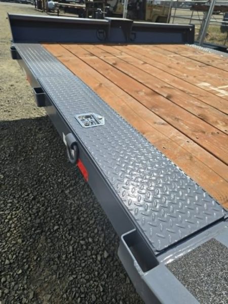 New CAR HAULER 2026 VERSATILE HD720RC 7X20 ROCK CRAWLER DRIVE OVER FENDERS 10K TRAILER