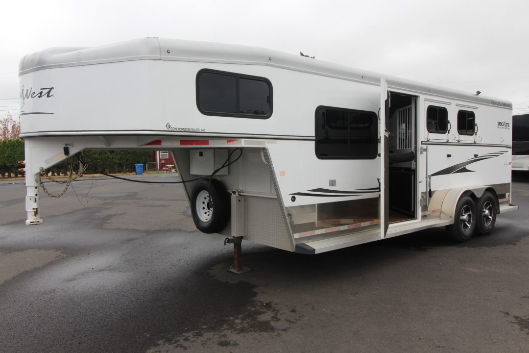 Used 2015 Trails West Sierra SpeciaLite 3 Horse Trailer