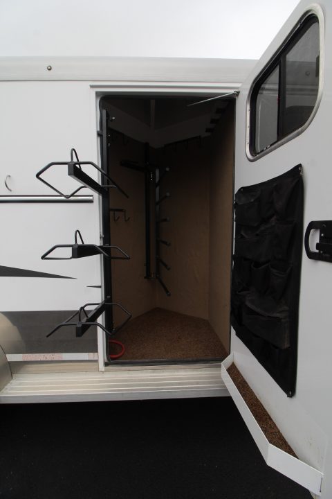 Used 2015 Trails West Sierra SpeciaLite 3 Horse Trailer