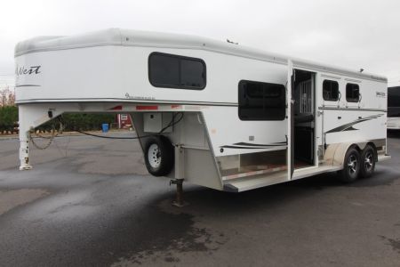 Used 2015 Trails West Sierra SpeciaLite 3 Horse Trailer