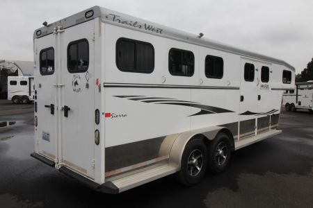 Used 2015 Trails West Sierra SpeciaLite 3 Horse Trailer