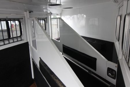 Used 2015 Trails West Sierra SpeciaLite 3 Horse Trailer
