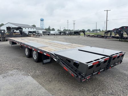 New 2026 Diamond C Trailers FMAX212L35X102MR (30' + 5' X 102") 25.9K Max Ramp Flatbed Trailer